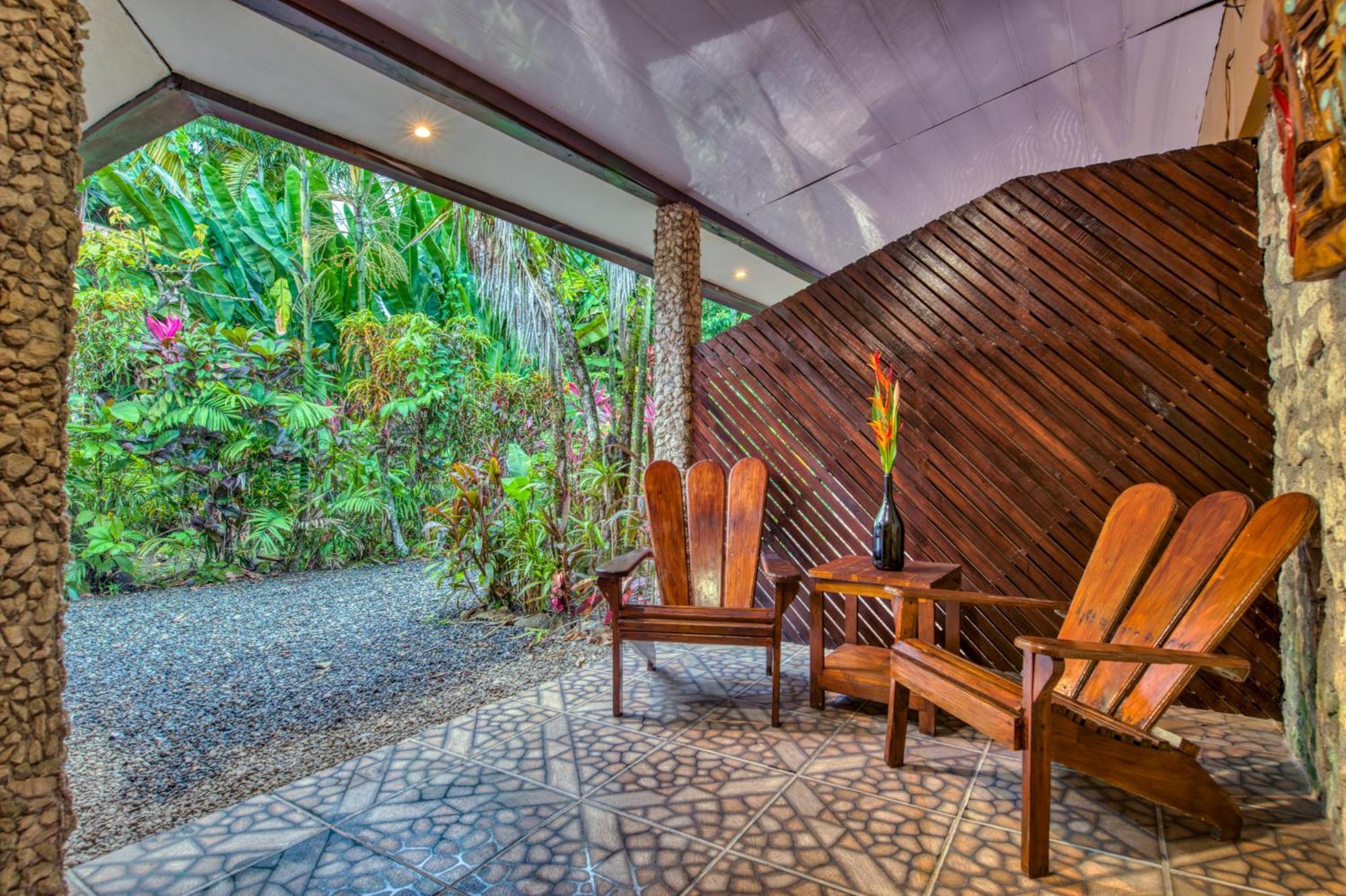 Atlantida Lodge Cahuita Kültér fotó