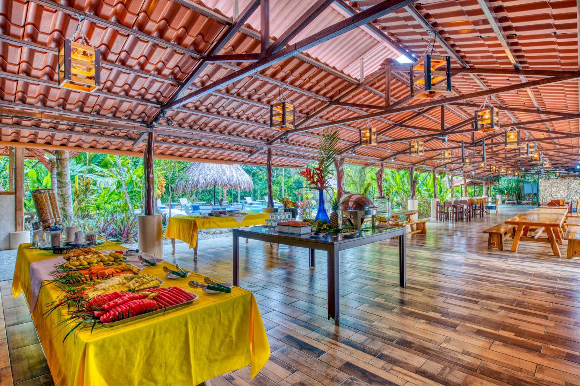 Atlantida Lodge Cahuita Kültér fotó