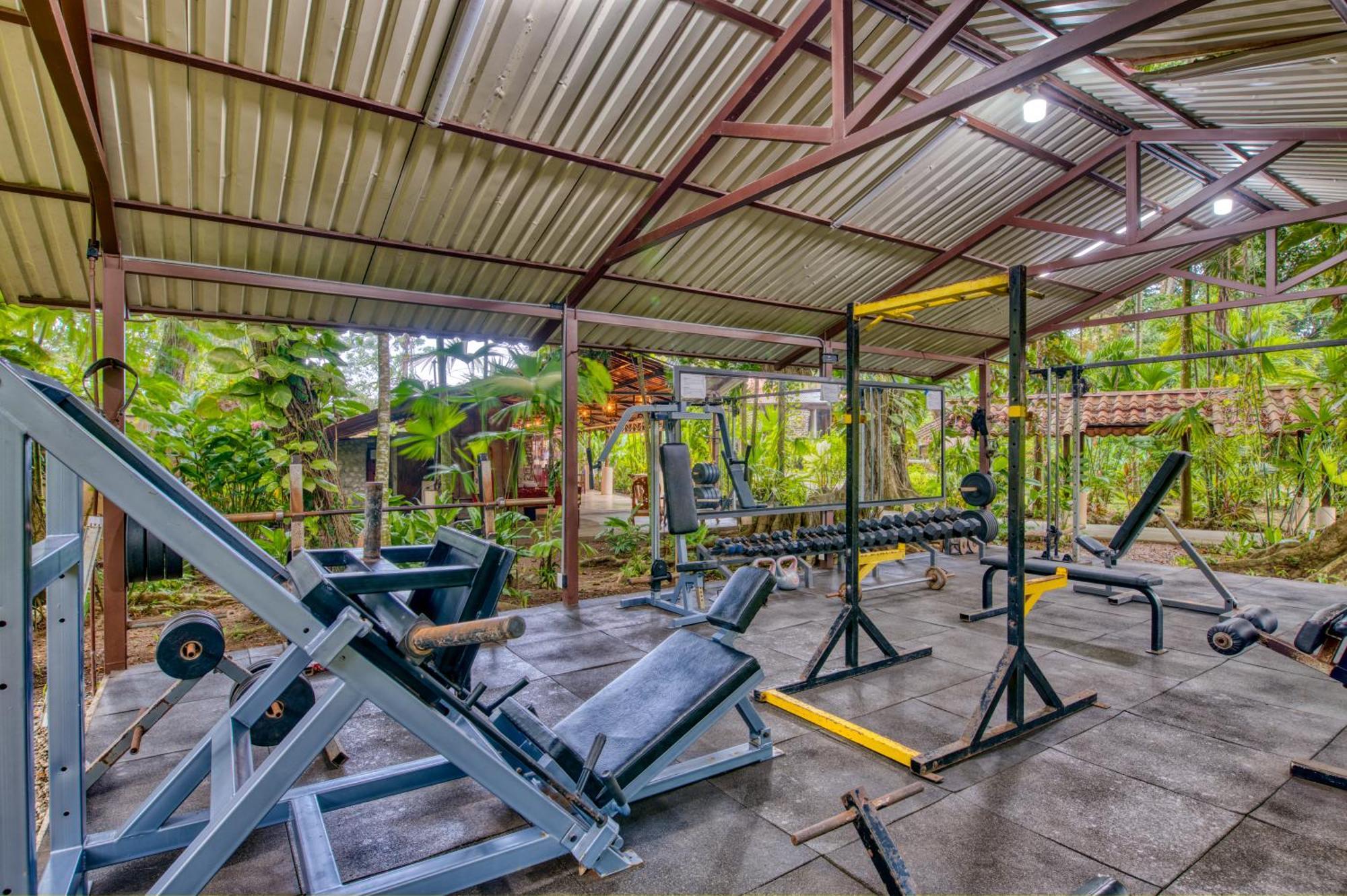 Atlantida Lodge Cahuita Kültér fotó