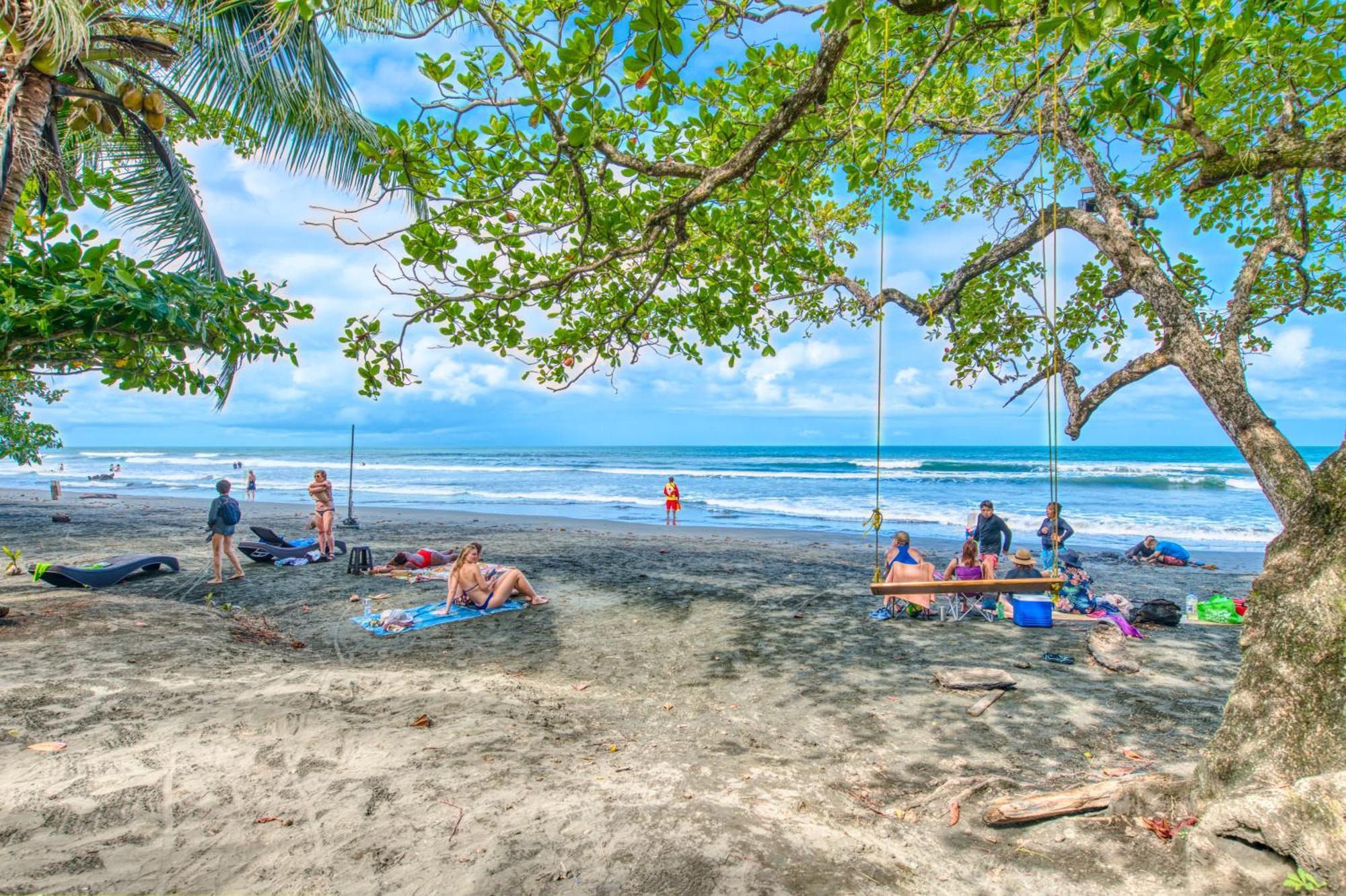 Atlantida Lodge Cahuita Kültér fotó