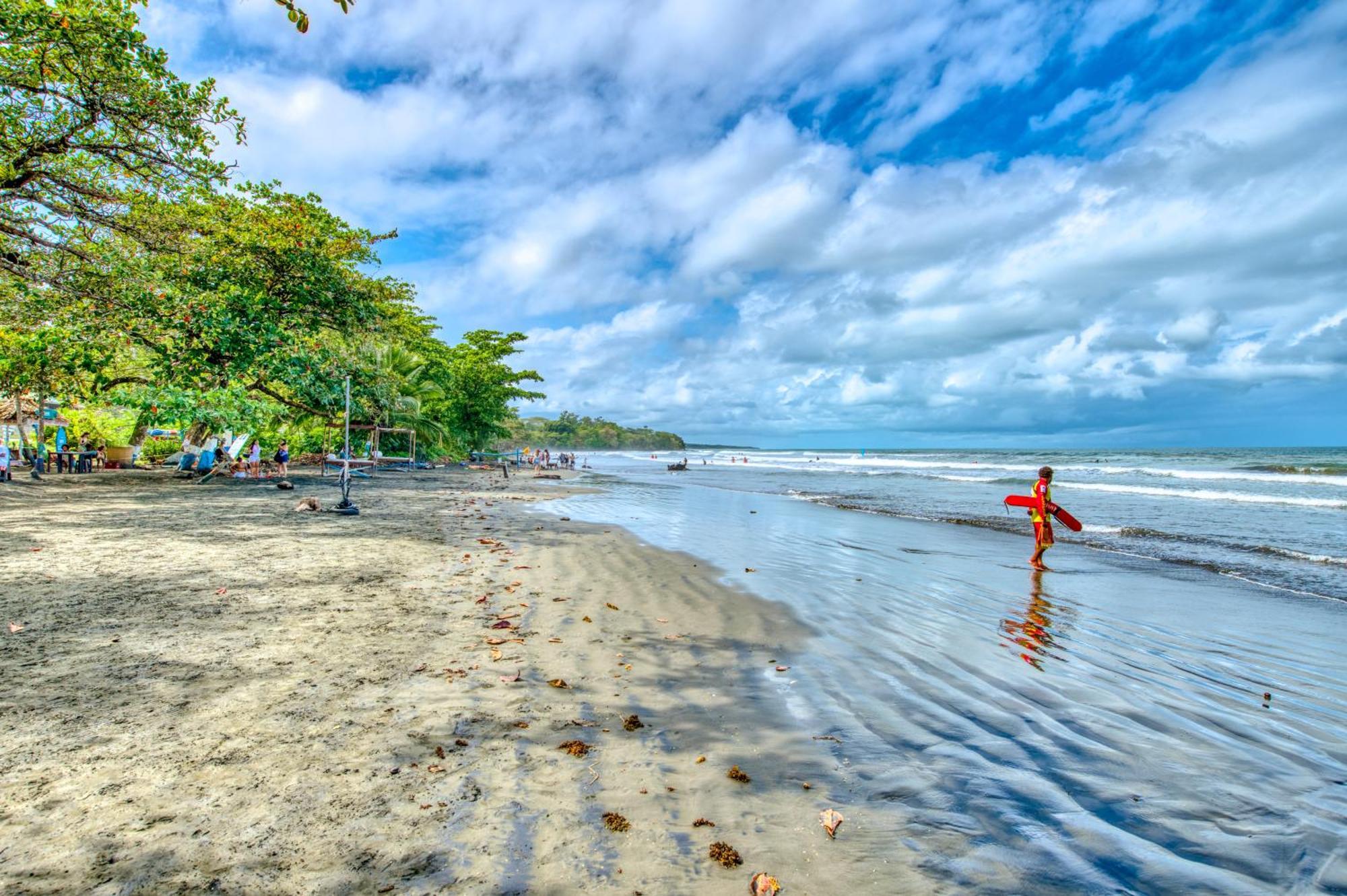 Atlantida Lodge Cahuita Kültér fotó