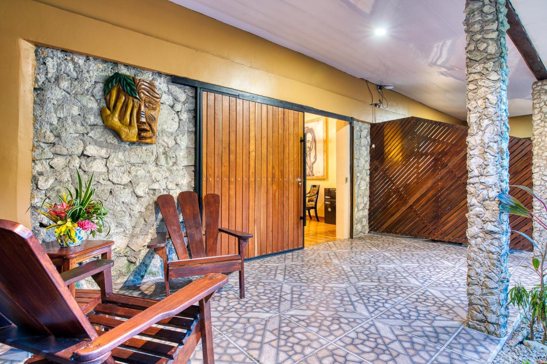 Atlantida Lodge Cahuita Kültér fotó
